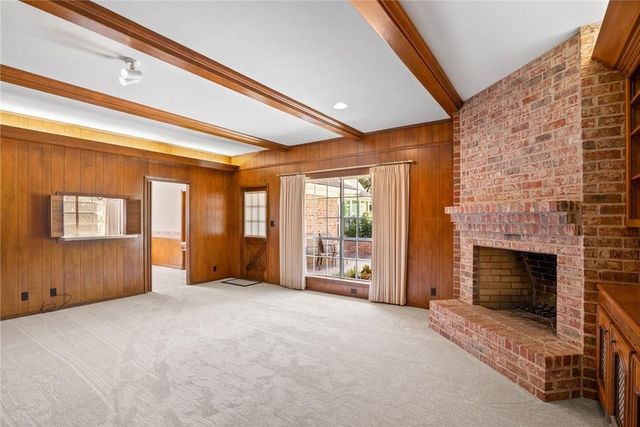 203 Whispering Creek Street, Victoria, TX 77904