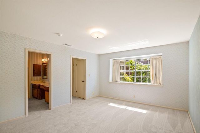 203 Whispering Creek Street, Victoria, TX 77904