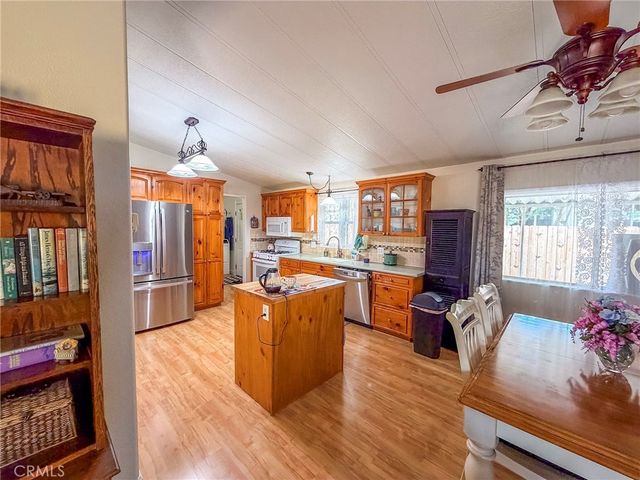 185 Punta Prieta, Perris, CA 92571