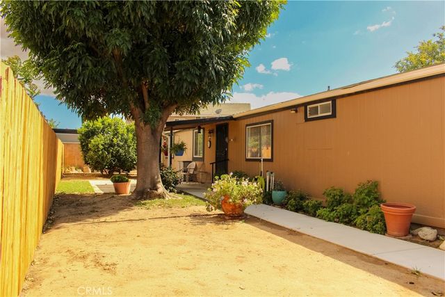 185 Punta Prieta, Perris, CA 92571