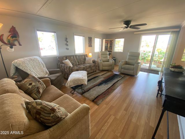 2302 S SEMINOLE Drive, Apache Junction, AZ 85119