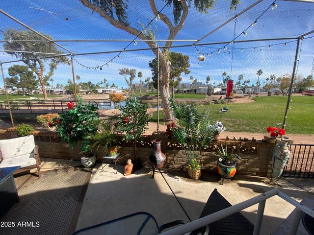 2302 S SEMINOLE Drive, Apache Junction, AZ 85119