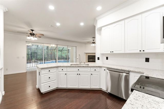 1520 REDDING, Hernando, FL 34442