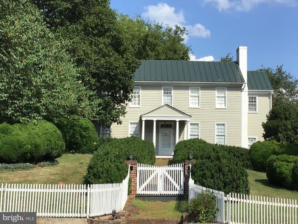24511 PEACOCK LN, Rapidan, VA 22733