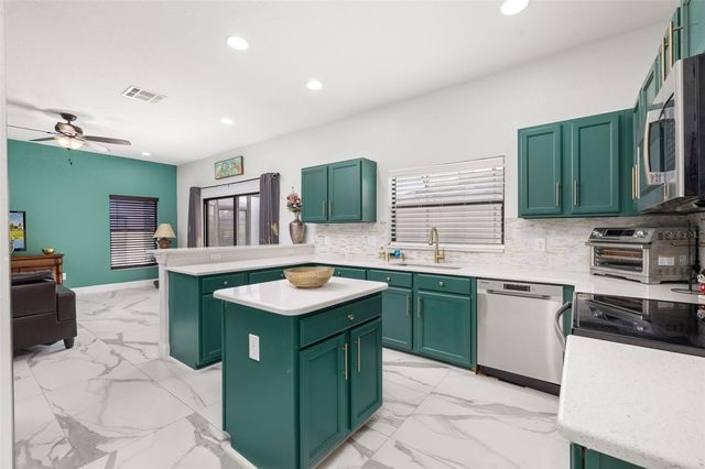 16626 LAZY BREEZE LOOP, Clermont, FL 34714