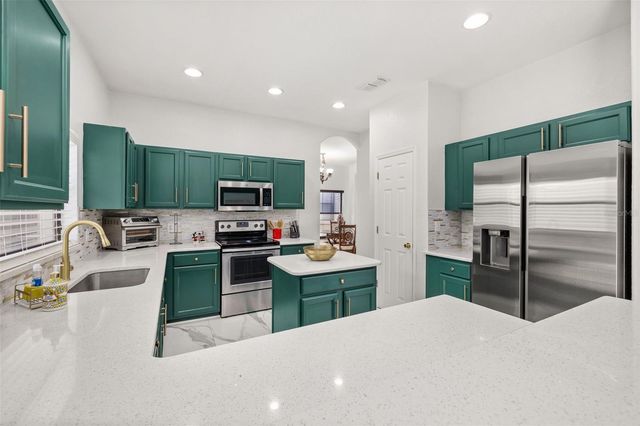 16626 LAZY BREEZE LOOP, Clermont, FL 34714