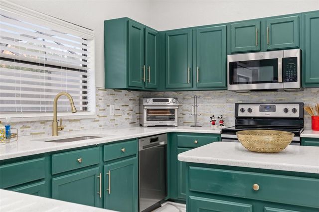16626 LAZY BREEZE LOOP, Clermont, FL 34714