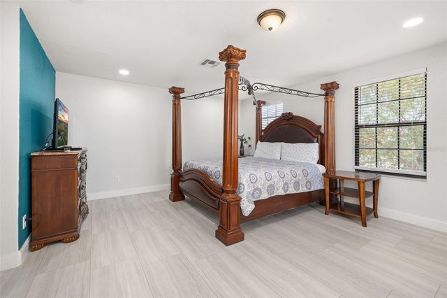 16626 LAZY BREEZE LOOP, Clermont, FL 34714