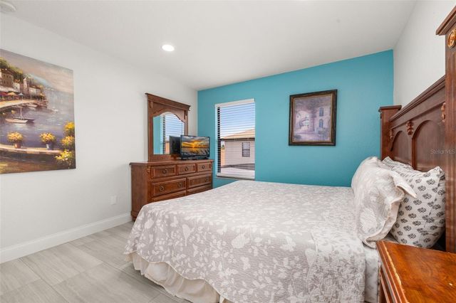 16626 LAZY BREEZE LOOP, Clermont, FL 34714