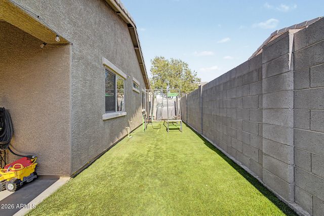 1859 W STAGECOACH Street, Apache Junction, AZ 85120