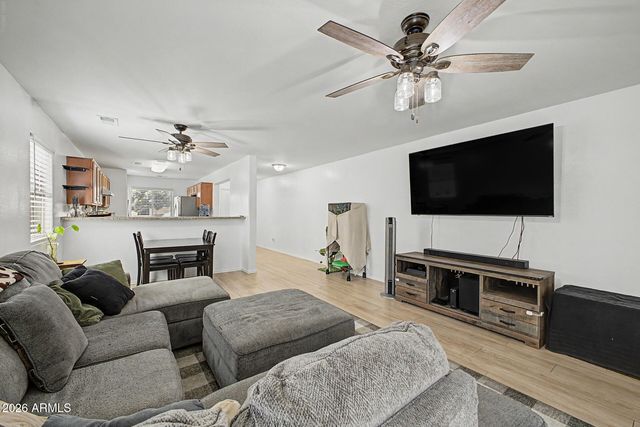 1859 W STAGECOACH Street, Apache Junction, AZ 85120