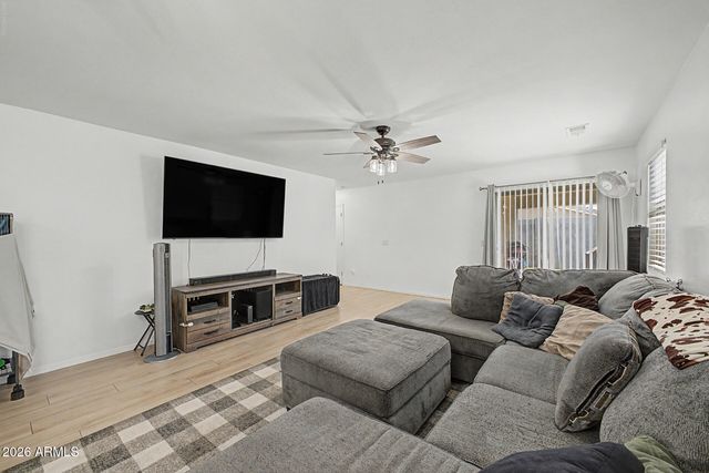 1859 W STAGECOACH Street, Apache Junction, AZ 85120