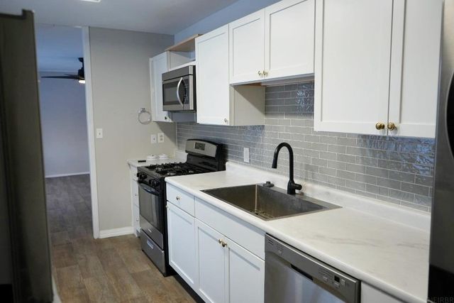 1209 16th St SW, Cedar Rapids, IA 52404