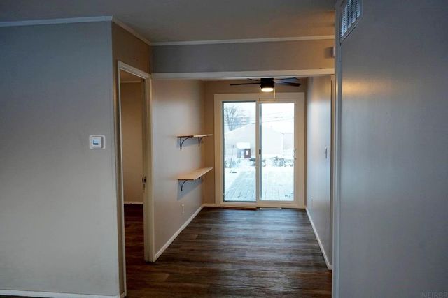 1209 16th St SW, Cedar Rapids, IA 52404