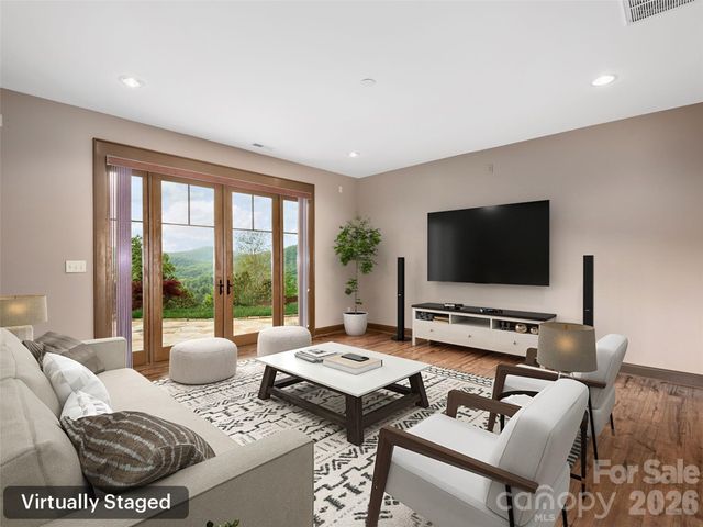 91 Watershed Way, Horse Shoe, NC 28742