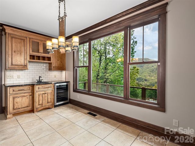 91 Watershed Way, Horse Shoe, NC 28742