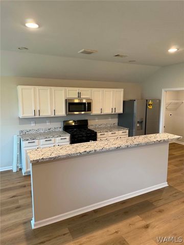 373 Center Field Dr., Tuscaloosa, AL 35405