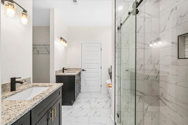 3330 Crow Road NE, Dalton, GA 30721