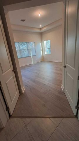 9346 Crestview Circle, Palm Beach Gardens, FL 33412