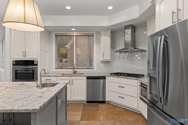 11034 Everest Circle SE, Huntsville, AL 35803