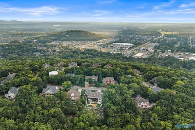11034 Everest Circle SE, Huntsville, AL 35803