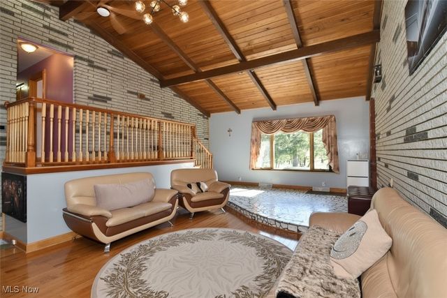 8300 Ridgedale Road, North Royalton, OH 44133