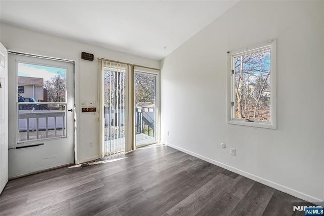 40 Morton Avenue, Dumont, NJ 07628