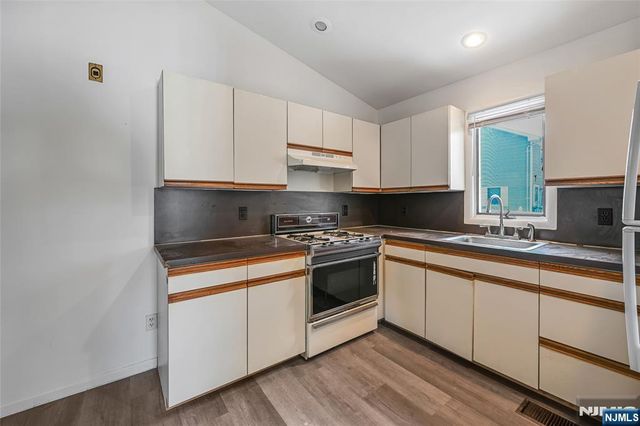 40 Morton Avenue, Dumont, NJ 07628