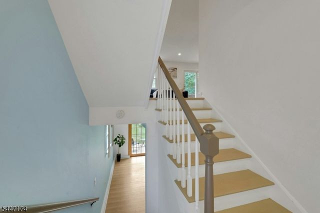 9 Brookstone Cir, Parsippany-troy Hills Twp., NJ 07950