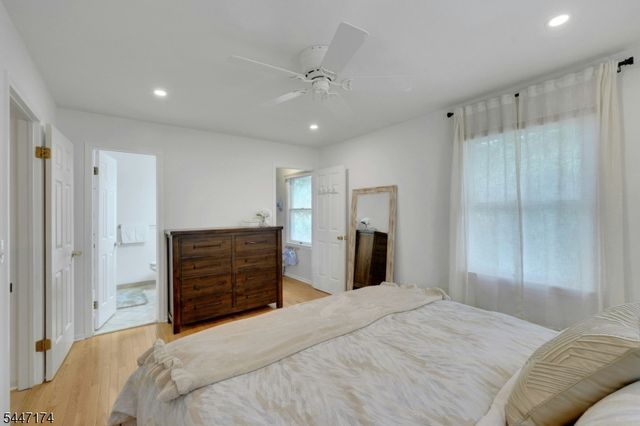 9 Brookstone Cir, Parsippany-troy Hills Twp., NJ 07950