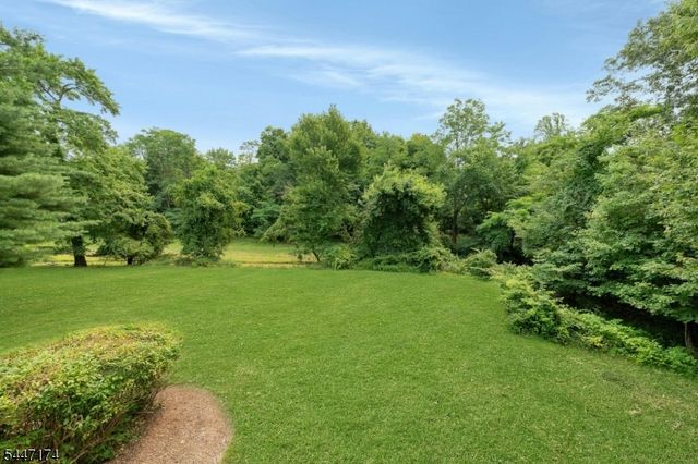 9 Brookstone Cir, Parsippany-troy Hills Twp., NJ 07950