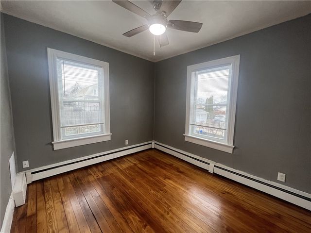 25 Tenth Street 2, East Providence, RI 02914