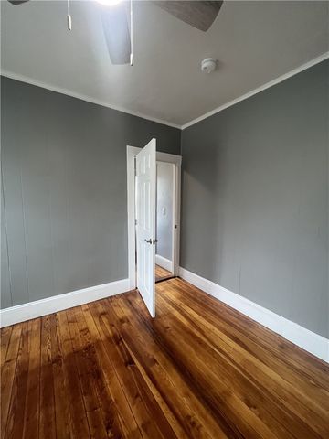25 Tenth Street 2, East Providence, RI 02914
