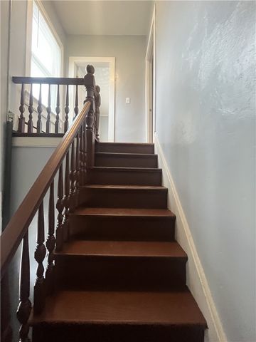 25 Tenth Street 2, East Providence, RI 02914
