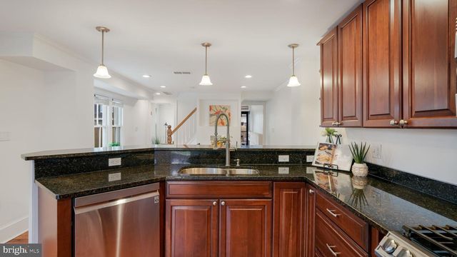 18 PENN ST, Newtown, PA 18940