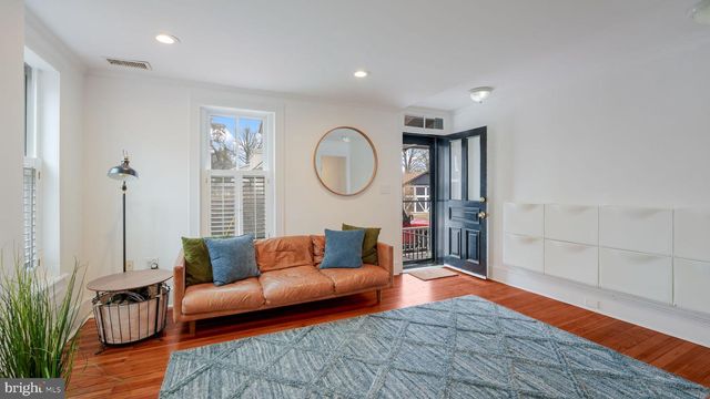 18 PENN ST, Newtown, PA 18940