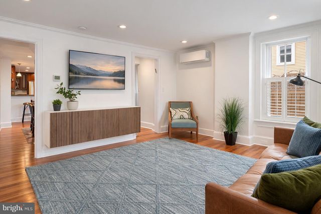 18 PENN ST, Newtown, PA 18940