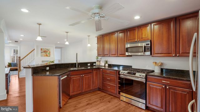 18 PENN ST, Newtown, PA 18940