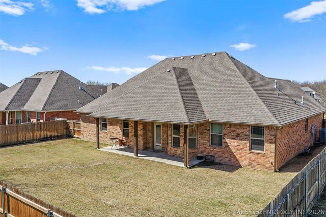 1310 Buckingham, Ardmore, OK 73401