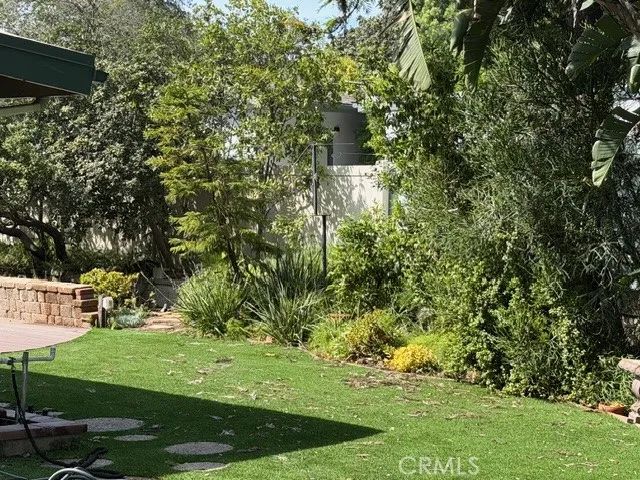 444 Oneida Drive, Pasadena, CA 91107
