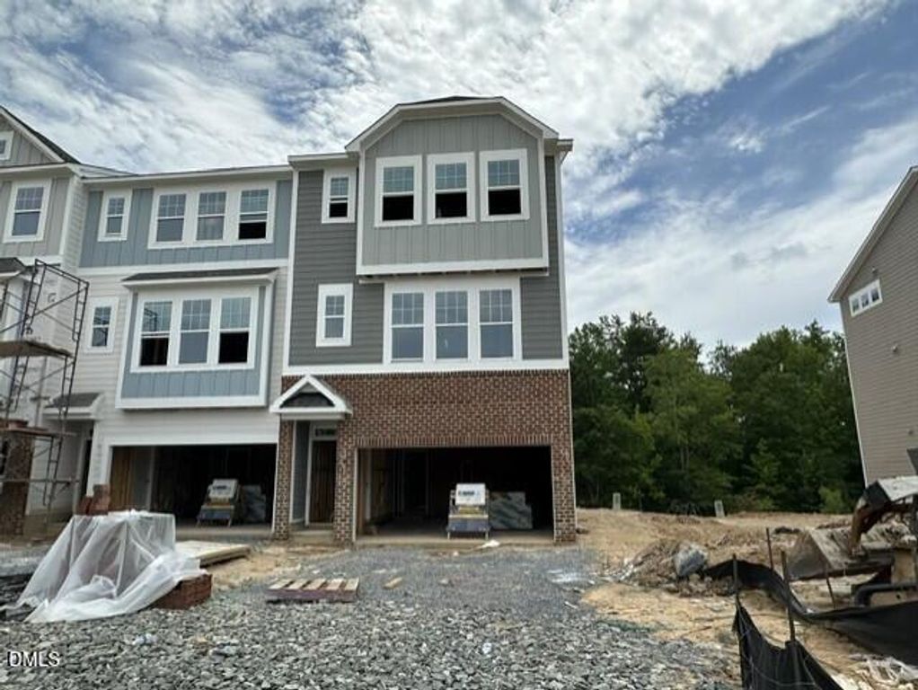 2277 Bay Minette Station, Apex, NC 27502
