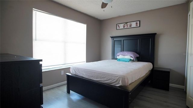 9868 ALOMA BEND LN, Oviedo, FL 32765