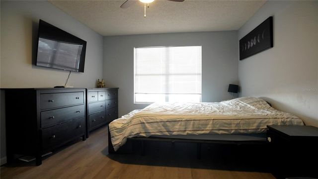 9868 ALOMA BEND LN, Oviedo, FL 32765