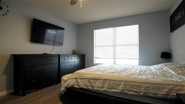 9868 ALOMA BEND LN, Oviedo, FL 32765