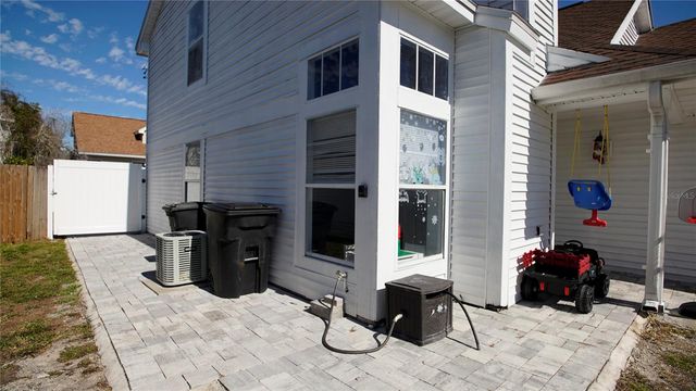 9868 ALOMA BEND LN, Oviedo, FL 32765