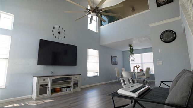 9868 ALOMA BEND LN, Oviedo, FL 32765