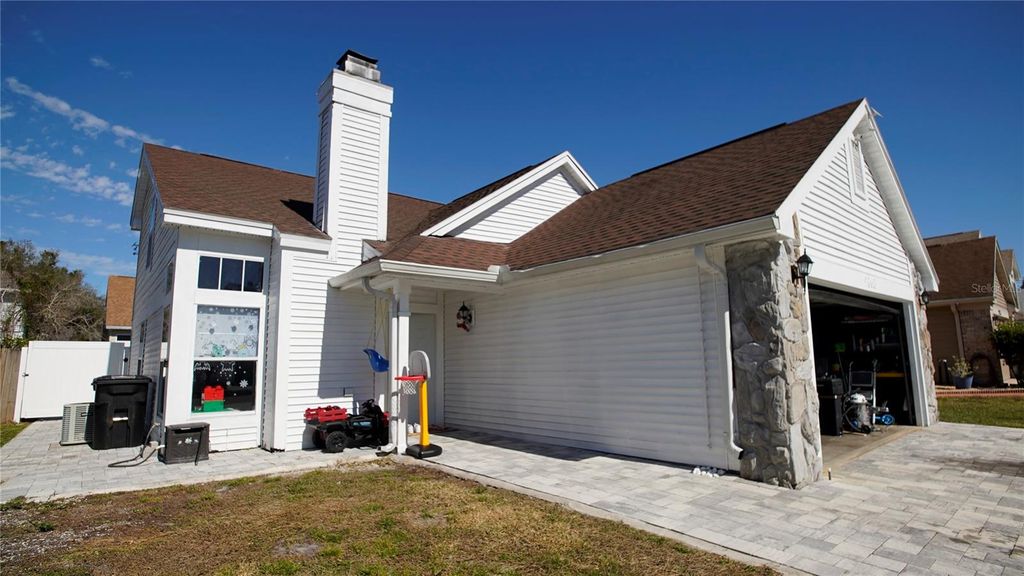 9868 ALOMA BEND LN, Oviedo, FL 32765