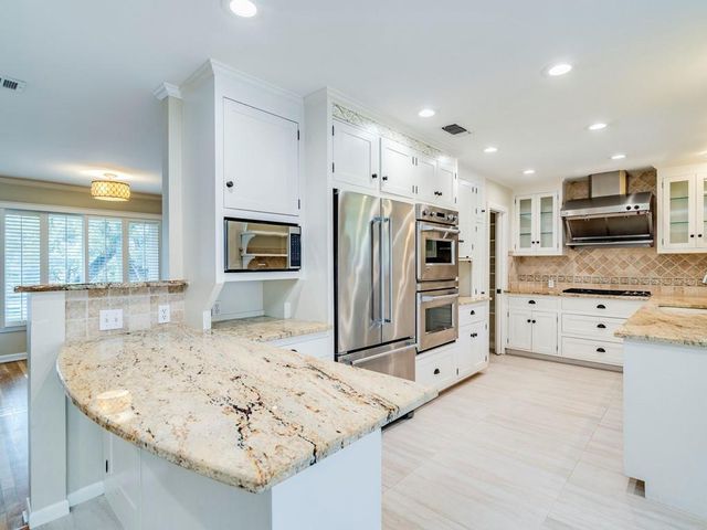 404 Almarion DR, Austin, TX 78746