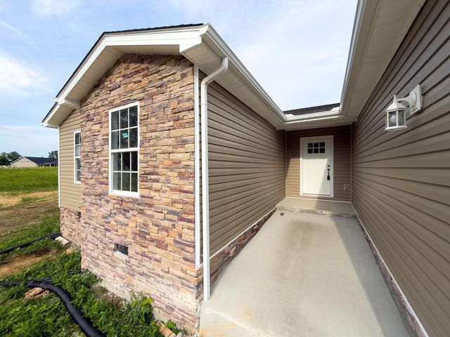 140 Devils Neck Road, Corbin, KY 40701