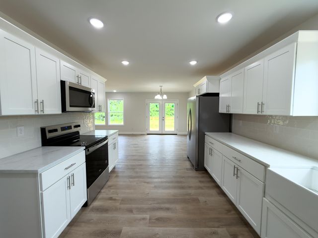 140 Devils Neck Road, Corbin, KY 40701